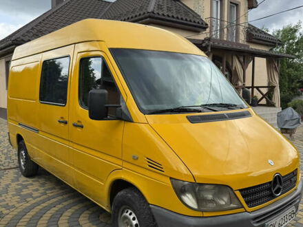 Мерседес Sprinter 2003 в Сарнах на Automoto.ua Желтый Мерседес Sprinter, объемом двигателя 0 л и пробегом 450 тыс. км за 7600 $, фото 1 на Automoto.ua