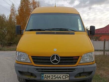 Мерседес Sprinter 2003 в Житомире на Automoto.ua Желтый Мерседес Sprinter, объемом двигателя 2.15 л и пробегом 406 тыс. км за 9800 $, фото 1 на Automoto.ua