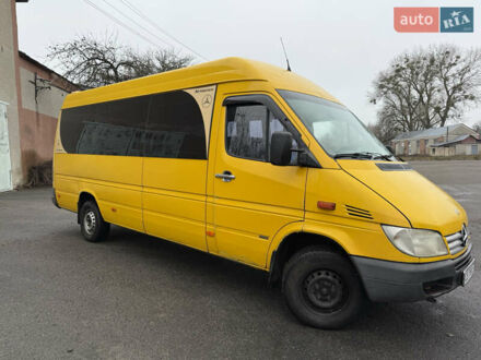 Жовтий Мерседес Sprinter, об'ємом двигуна 2.15 л та пробігом 800 тис. км за 6500 $, фото 1 на Automoto.ua