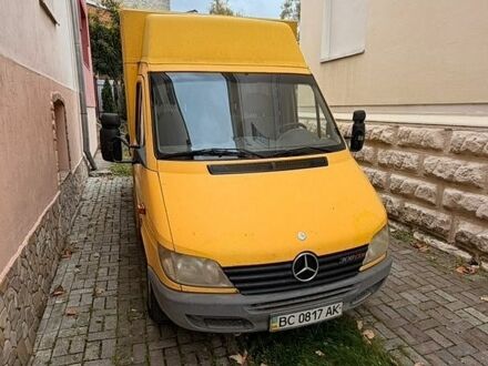 Жовтий Мерседес Sprinter, об'ємом двигуна 2.2 л та пробігом 466 тис. км за 6000 $, фото 1 на Automoto.ua