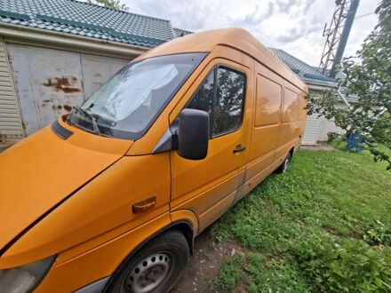 Жовтий Мерседес Sprinter, об'ємом двигуна 0 л та пробігом 250 тис. км за 10971 $, фото 1 на Automoto.ua