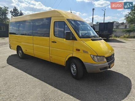 Мерседес Sprinter 2004 в Днепре (Днепропетровске) на Automoto.ua Желтый Мерседес Sprinter, объемом двигателя 2.15 л и пробегом 600 тыс. км за 9700 $, фото 1 на Automoto.ua