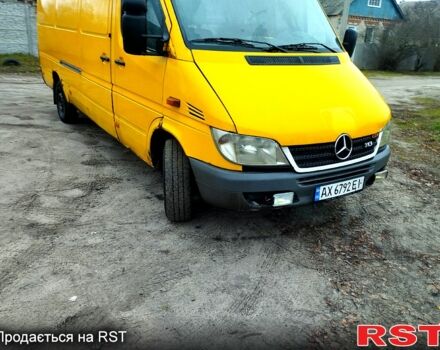 Желтый Мерседес Sprinter, объемом двигателя 2.1 л и пробегом 0 тыс. км за 7200 $, фото 1 на Automoto.ua