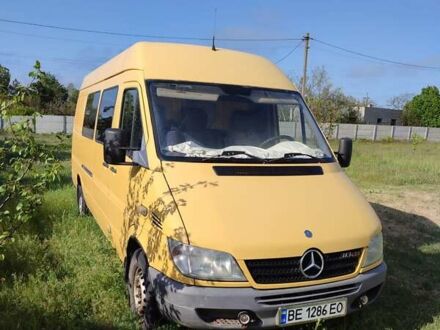Мерседес Sprinter 2004 в Очакове на Automoto.ua Желтый Мерседес Sprinter, объемом двигателя 2.1 л и пробегом 1 тыс. км за 8750 $, фото 1 на Automoto.ua