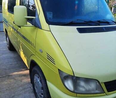 Мерседес Sprinter 2004 в Жашкове на Automoto.ua Желтый Мерседес Sprinter, объемом двигателя 2.15 л и пробегом 430 тыс. км за 6500 $, фото 1 на Automoto.ua