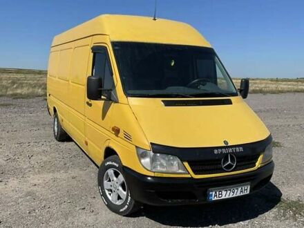 Мерседес Sprinter 2004 у Вінниці на Automoto.ua Жовтий Мерседес Sprinter, об'ємом двигуна 2.15 л та пробігом 200 тис. км за 8800 $, фото 1 на Automoto.ua
