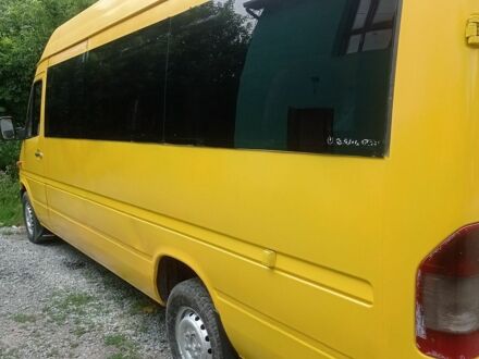 Жовтий Мерседес Sprinter, об'ємом двигуна 2.2 л та пробігом 590 тис. км за 10300 $, фото 1 на Automoto.ua