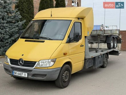Мерседес Sprinter 2004 в Ровно на Automoto.ua Желтый Мерседес Sprinter, объемом двигателя 2.2 л и пробегом 345 тыс. км за 9999 $, фото 1 на Automoto.ua