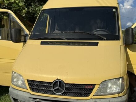 Жовтий Мерседес Sprinter, об'ємом двигуна 2.2 л та пробігом 4 тис. км за 7178 $, фото 1 на Automoto.ua