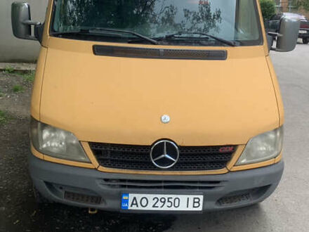 Жовтий Мерседес Sprinter, об'ємом двигуна 2.15 л та пробігом 620 тис. км за 6500 $, фото 1 на Automoto.ua