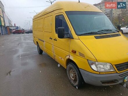 Мерседес Sprinter 2005 в Днепре (Днепропетровске) на Automoto.ua Желтый Мерседес Sprinter, объемом двигателя 2.15 л и пробегом 318 тыс. км за 8200 $, фото 1 на Automoto.ua