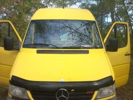 Жовтий Мерседес Sprinter, об'ємом двигуна 2.2 л та пробігом 515 тис. км за 7700 $, фото 1 на Automoto.ua