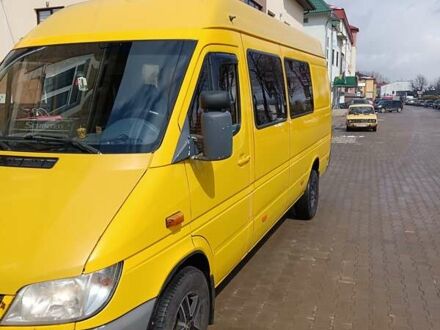 Мерседес Sprinter 2006 у Болехове на Automoto.ua Жовтий Мерседес Sprinter, об'ємом двигуна 2.7 л та пробігом 650 тис. км за 11200 $, фото 1 на Automoto.ua