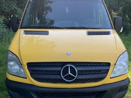 Мерседес Sprinter 2006 у Тячеве на Automoto.ua Жовтий Мерседес Sprinter, об'ємом двигуна 2.15 л та пробігом 689 тис. км за 9500 $, фото 1 на Automoto.ua
