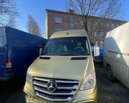 Желтый Мерседес Sprinter, объемом двигателя 3 л и пробегом 400 тыс. км за 13200 $, фото 1 на Automoto.ua