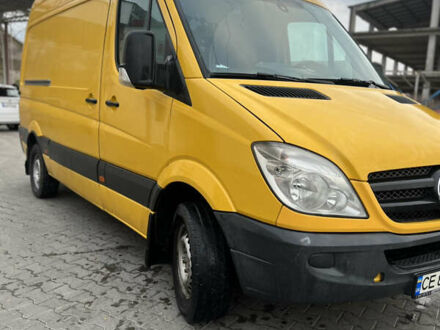Мерседес Sprinter 2008 у Чернівцях на Automoto.ua Жовтий Мерседес Sprinter, об'ємом двигуна 2.1 л та пробігом 400 тис. км за 10900 $, фото 1 на Automoto.ua
