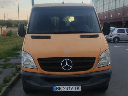 Мерседес Sprinter 2010 у Костополе на Automoto.ua Жовтий Мерседес Sprinter, об'ємом двигуна 2.1 л та пробігом 339 тис. км за 14978 $, фото 1 на Automoto.ua