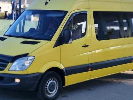 Мерседес Sprinter 2011 в Долине на Automoto.ua Желтый Мерседес Sprinter, объемом двигателя 3 л и пробегом 400 тыс. км за 25600 $, фото 1 на Automoto.ua