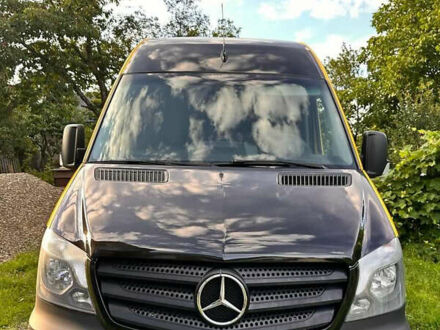 Мерседес Sprinter 2011 в Вижнице на Automoto.ua Желтый Мерседес Sprinter, объемом двигателя 2.2 л и пробегом 700 тыс. км за 17000 $, фото 1 на Automoto.ua