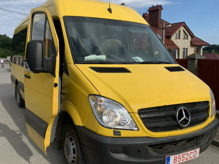 Мерседес Sprinter 2011 в Львове на Automoto.ua Желтый Мерседес Sprinter, объемом двигателя 2.9 л и пробегом 308 тыс. км за 32000 $, фото 1 на Automoto.ua