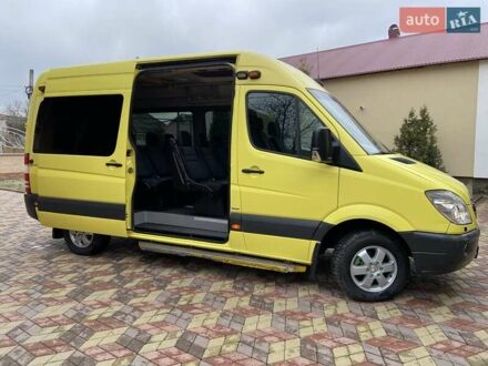 Мерседес Sprinter 2011 в Мукачеве на Automoto.ua Желтый Мерседес Sprinter, объемом двигателя 0 л и пробегом 185 тыс. км за 17100 $, фото 1 на Automoto.ua