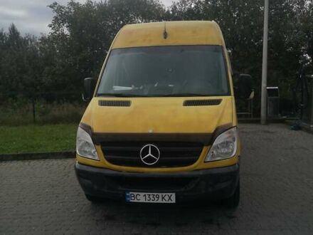 Жовтий Мерседес Sprinter, об'ємом двигуна 3 л та пробігом 640 тис. км за 11000 $, фото 1 на Automoto.ua