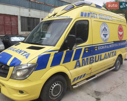 Желтый Мерседес Sprinter, объемом двигателя 3 л и пробегом 362 тыс. км за 21273 $, фото 1 на Automoto.ua