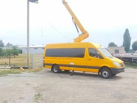 Жовтий Мерседес Sprinter, об'ємом двигуна 2.2 л та пробігом 52 тис. км за 24900 $, фото 1 на Automoto.ua