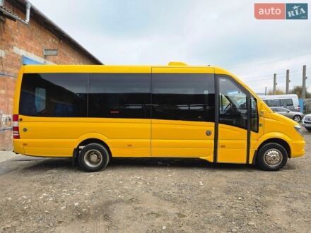 Жовтий Мерседес Sprinter, об'ємом двигуна 2.2 л та пробігом 291 тис. км за 33500 $, фото 1 на Automoto.ua