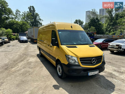 Мерседес Sprinter 2015 у Києві на Automoto.ua Жовтий Мерседес Sprinter, об'ємом двигуна 2.1 л та пробігом 436 тис. км за 15000 $, фото 1 на Automoto.ua