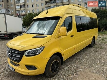 Желтый Мерседес Sprinter, объемом двигателя 2.99 л и пробегом 485 тыс. км за 40500 $, фото 1 на Automoto.ua