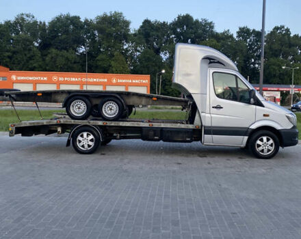 Серый Мерседес Sprinter, объемом двигателя 2.15 л и пробегом 724 тыс. км за 15999 $, фото 3 на Automoto.ua