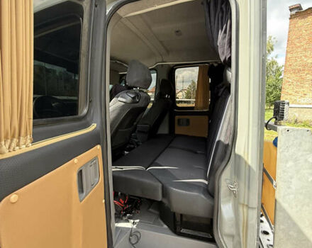 Серый Мерседес Sprinter, объемом двигателя 3 л и пробегом 575 тыс. км за 23500 $, фото 16 на Automoto.ua