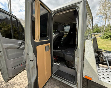 Серый Мерседес Sprinter, объемом двигателя 3 л и пробегом 575 тыс. км за 23500 $, фото 17 на Automoto.ua