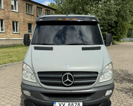 Серый Мерседес Sprinter, объемом двигателя 3 л и пробегом 575 тыс. км за 23500 $, фото 8 на Automoto.ua