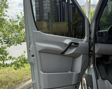 Серый Мерседес Sprinter, объемом двигателя 3 л и пробегом 575 тыс. км за 23500 $, фото 10 на Automoto.ua