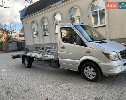 Серый Мерседес Sprinter, объемом двигателя 2.14 л и пробегом 331 тыс. км за 22000 $, фото 3 на Automoto.ua