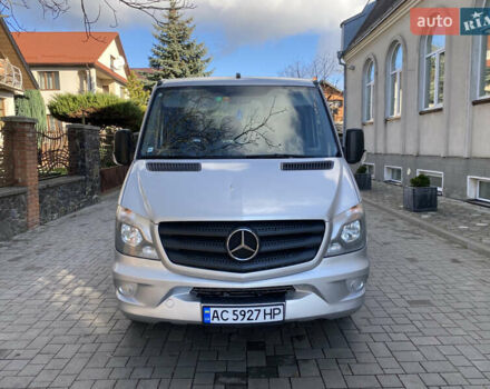 Серый Мерседес Sprinter, объемом двигателя 2.14 л и пробегом 331 тыс. км за 22000 $, фото 1 на Automoto.ua