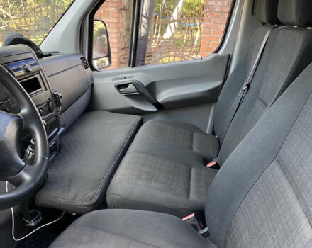 Серый Мерседес Sprinter, объемом двигателя 2.14 л и пробегом 331 тыс. км за 22000 $, фото 21 на Automoto.ua