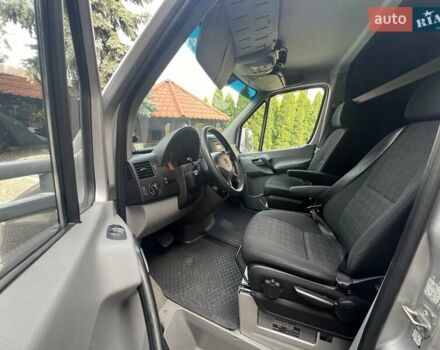 Серый Мерседес Sprinter, объемом двигателя 3 л и пробегом 397 тыс. км за 36999 $, фото 25 на Automoto.ua