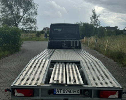 Серый Мерседес Sprinter, объемом двигателя 2.99 л и пробегом 300 тыс. км за 35500 $, фото 5 на Automoto.ua