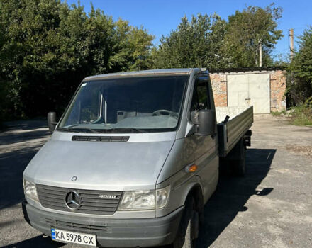 Серый Мерседес Sprinter, объемом двигателя 2.3 л и пробегом 588 тыс. км за 8200 $, фото 2 на Automoto.ua