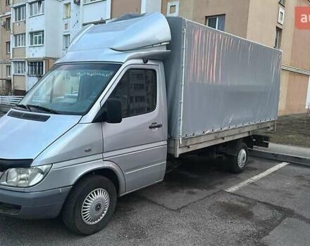 Мерседес Sprinter 2004 в Харькове на Automoto.ua Серый Мерседес Sprinter, объемом двигателя 2.2 л и пробегом 500 тыс. км за 12000 $, фото 12 на Automoto.ua