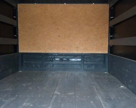 Серый Мерседес Sprinter, объемом двигателя 2.1 л и пробегом 340 тыс. км за 13500 $, фото 3 на Automoto.ua