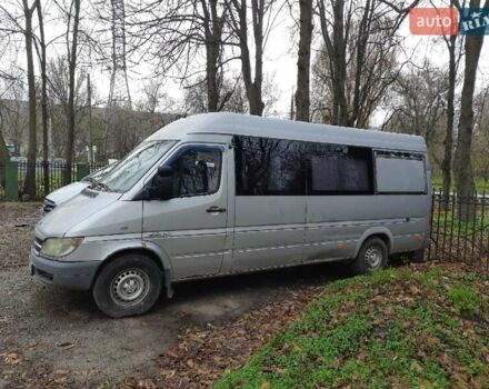 Серый Мерседес Sprinter, объемом двигателя 2.7 л и пробегом 900 тыс. км за 12000 $, фото 1 на Automoto.ua