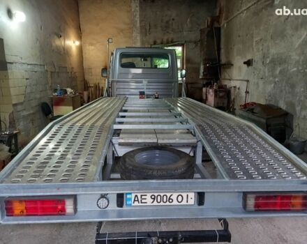 Серый Мерседес Sprinter, объемом двигателя 2.7 л и пробегом 320 тыс. км за 18000 $, фото 9 на Automoto.ua