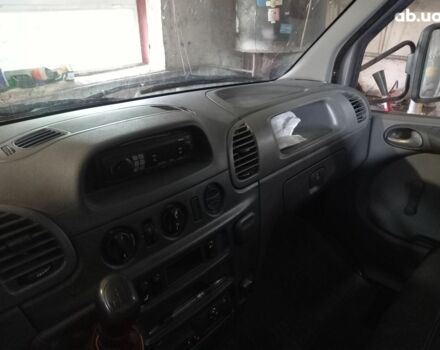 Серый Мерседес Sprinter, объемом двигателя 2.7 л и пробегом 320 тыс. км за 18000 $, фото 12 на Automoto.ua