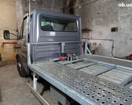 Серый Мерседес Sprinter, объемом двигателя 2.7 л и пробегом 320 тыс. км за 18000 $, фото 10 на Automoto.ua