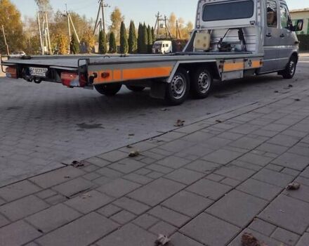 Серый Мерседес Sprinter, объемом двигателя 2.69 л и пробегом 396 тыс. км за 16000 $, фото 9 на Automoto.ua