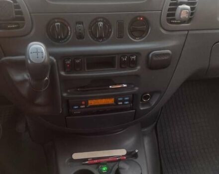 Серый Мерседес Sprinter, объемом двигателя 2.69 л и пробегом 396 тыс. км за 16000 $, фото 33 на Automoto.ua